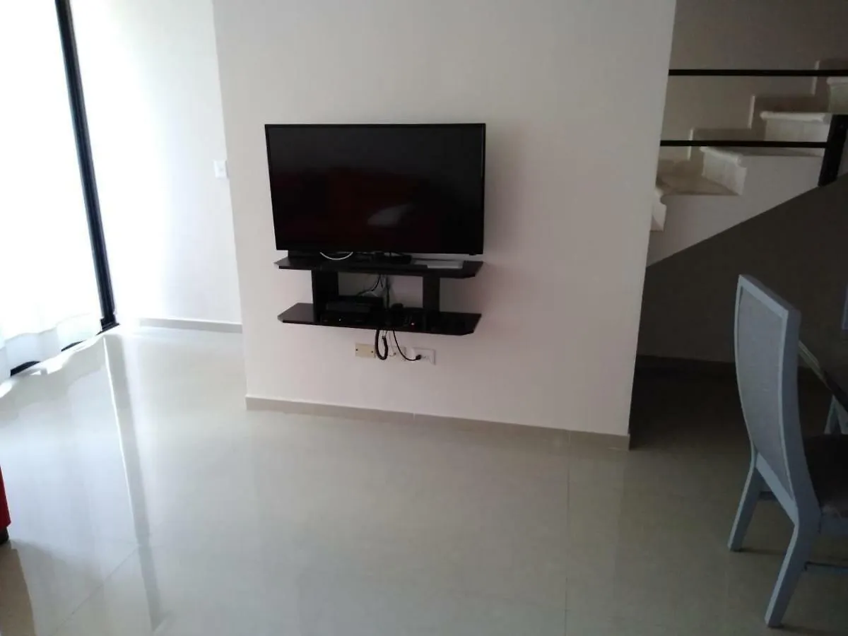 Calle 22 By 770 Apartments Playa del Carmen 2*,  Mexico