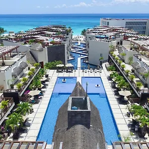 Aparthotel Aldea Thai By Blue Oceanfront ****